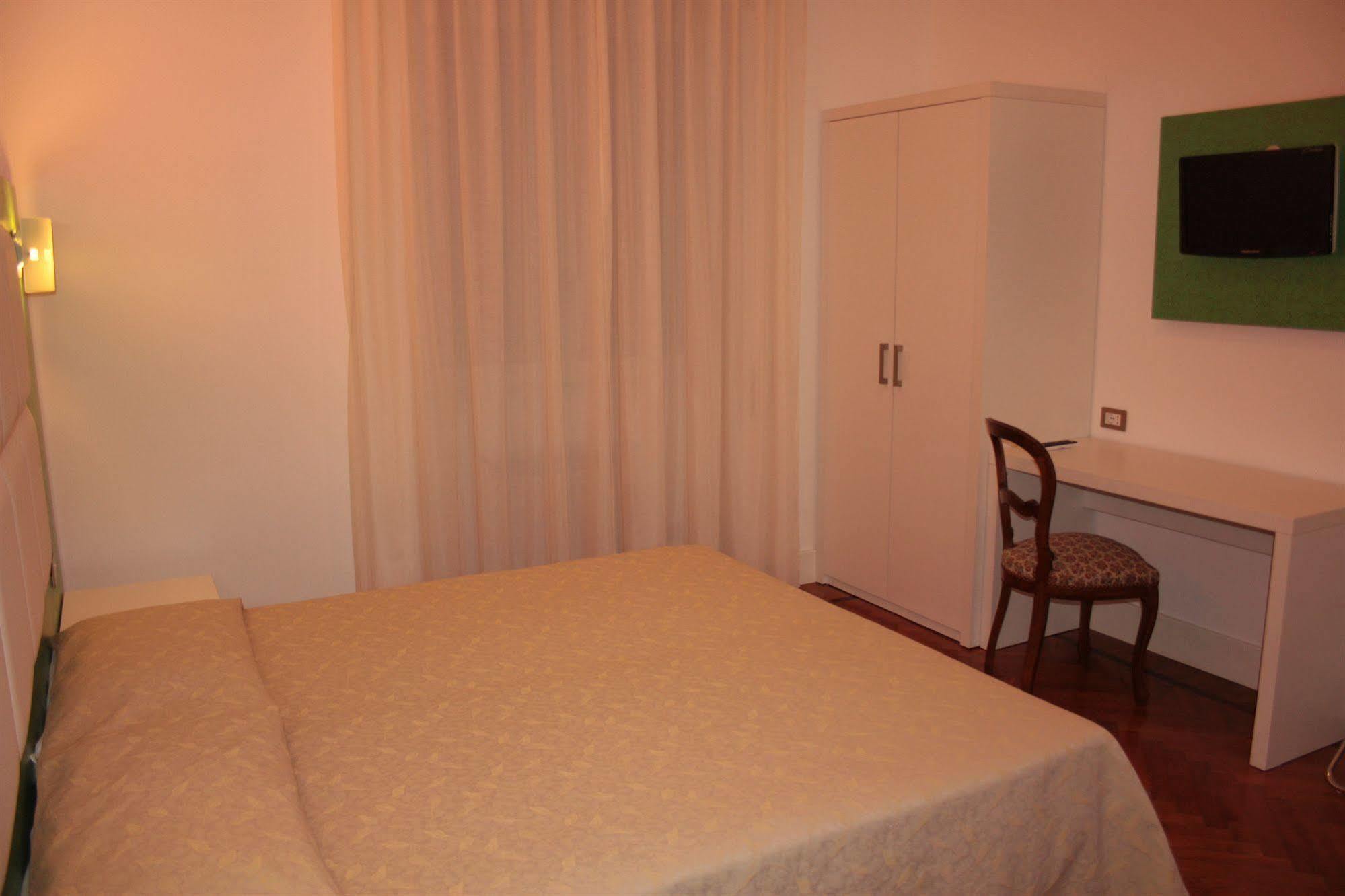 Hotel Da Cesare Stresa Exteriér fotografie